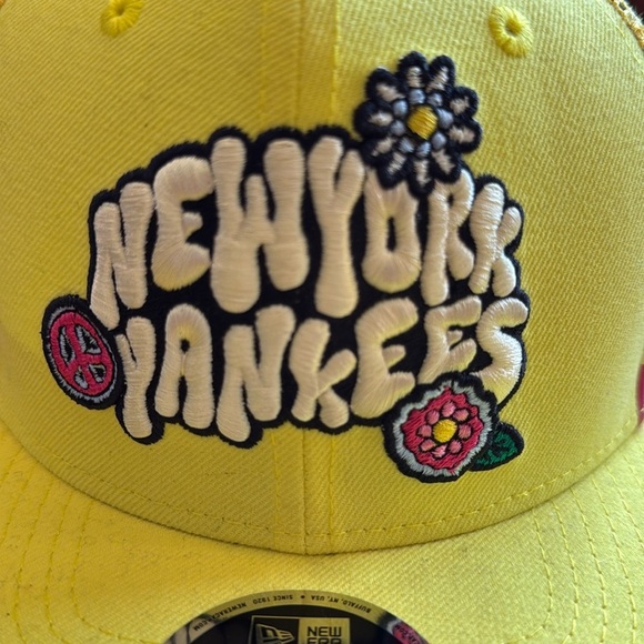 New York Yankees Snapback Hat Original Fit Yellow Floral Peace New Era 9Fifty - Picture 2 of 13